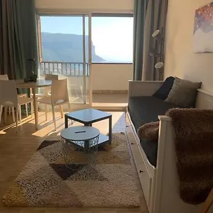 Appartement Renove Avec Vue Magique, Cassis